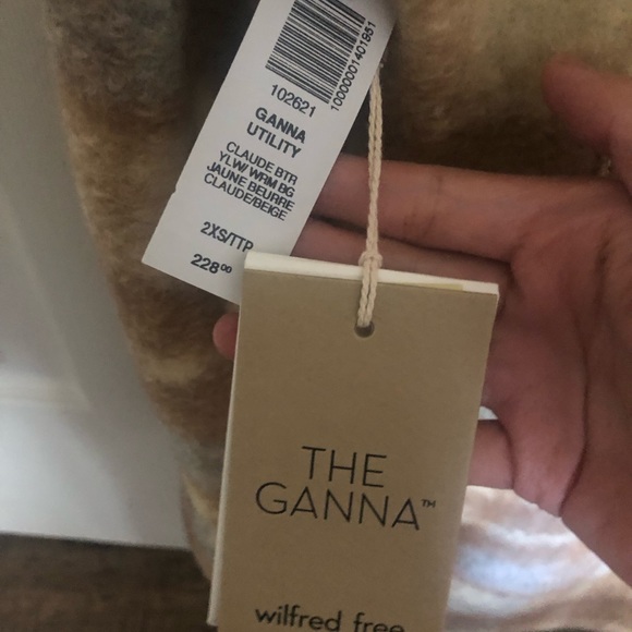 New with tags on Ganna jacket size 2XS in micro btr ylw/warm B - Picture 4 of 4